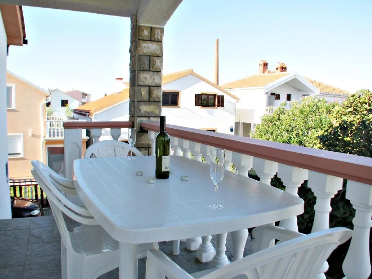 Apartments Galic Nin