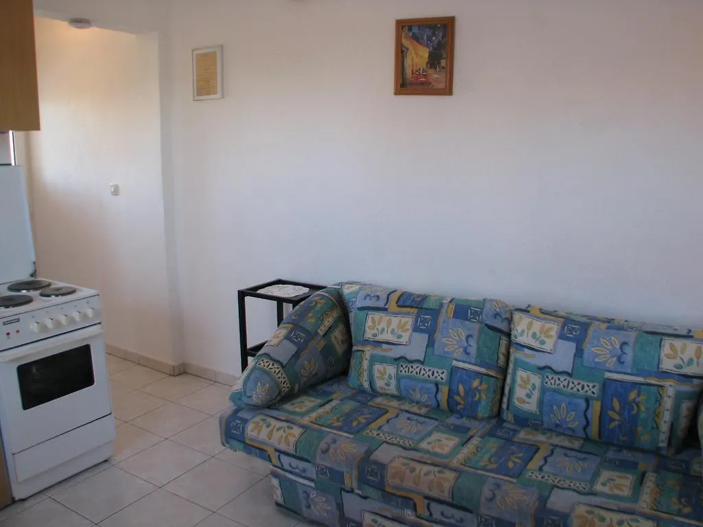 Apartments Galic Nin 0*,
