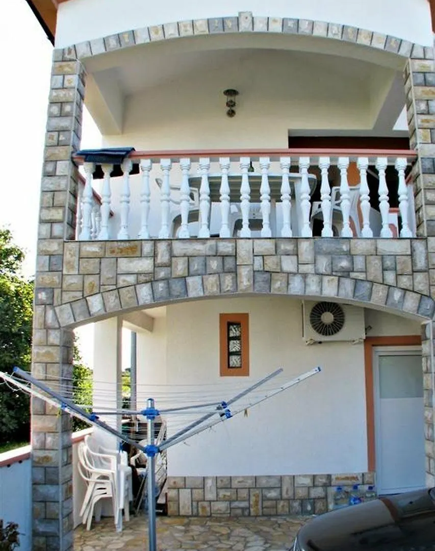 Apartments Galic Nin