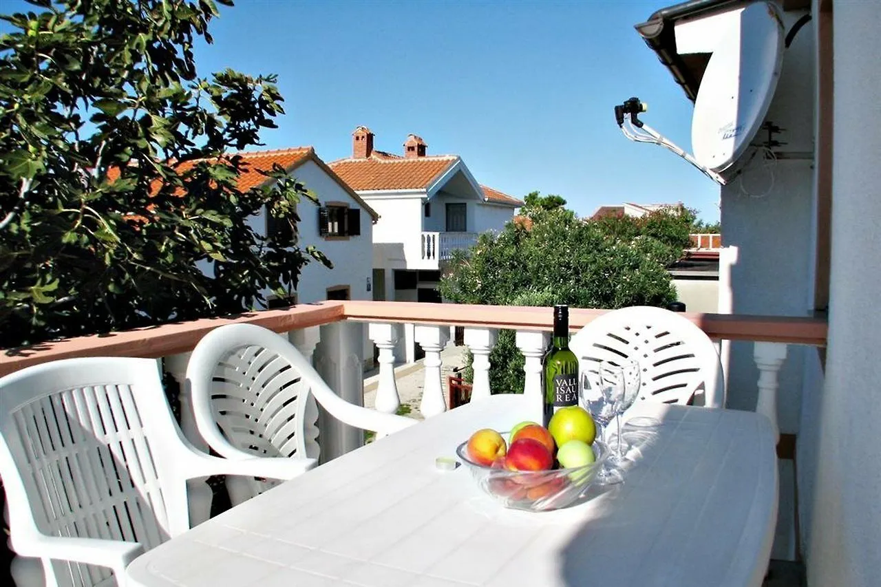 Apartments Galic Nin
